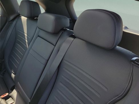 Certified 2026 Mercedes-Benz GLC 300 image 9