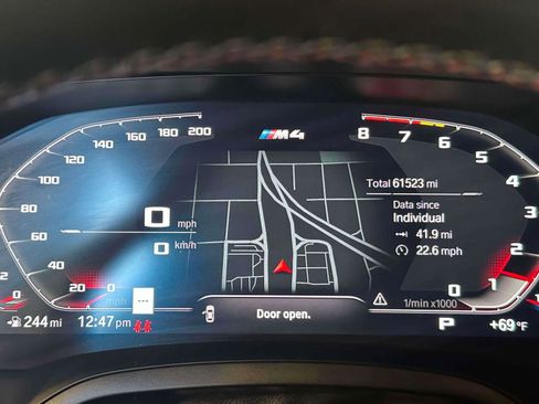 Used 2021 BMW M4 Competition image 24