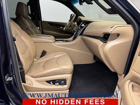 Used 2018 Cadillac Escalade ESV Platinum image 24