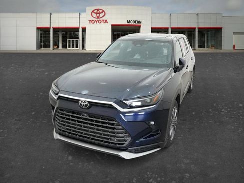 New 2026 Toyota Grand Highlander AWD Hybrid image 10