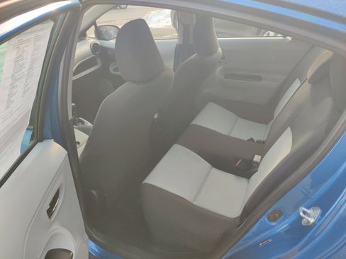 Used 2012 Toyota Prius C One image 13