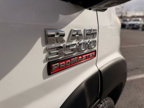 Used 2022 RAM ProMaster 3500 w/ Premium Convenience Group image 16