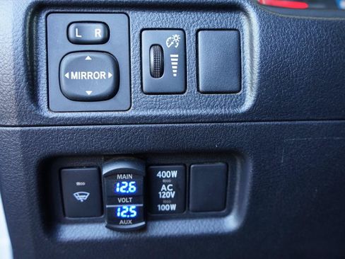 Used 2017 Toyota 4Runner TRD Pro AWD/4WD image 13