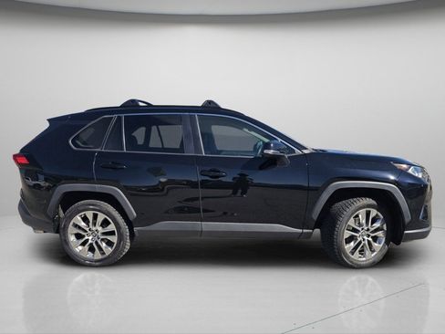 Used 2019 Toyota RAV4 XLE Premium w/ Advanced Technology Package image 25