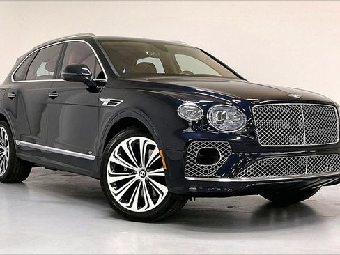 Used 2022 Bentley Bentayga image 37