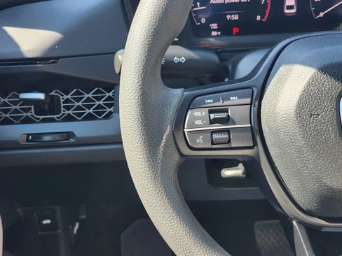 Used 2024 Honda Accord EX image 12