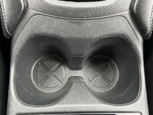 Used 2017 Nissan Rogue SL w/ SL Premium Package image 35