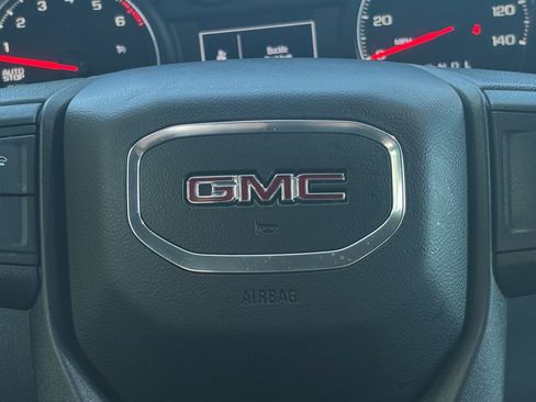 Used 2022 GMC Sierra 1500 Pro w/ Pro Value Package image 5