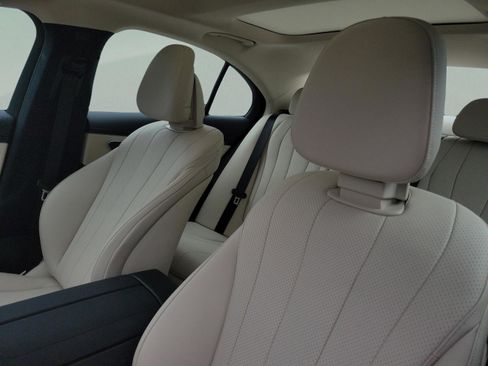 Certified 2025 Mercedes-Benz E 350 Sedan image 22