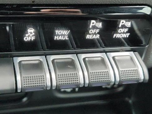 Used 2020 RAM 1500 Big Horn image 14