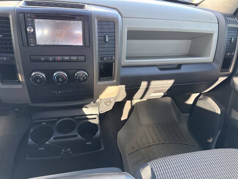 Used 2012 RAM 1500 Express RWD image 24