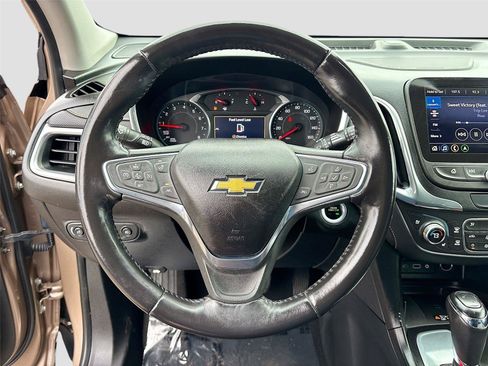 Used 2019 Chevrolet Equinox Premier FWD image 11