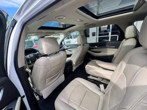 Used 2019 Buick Enclave Premium w/ Experience Buick Package FWD image 14