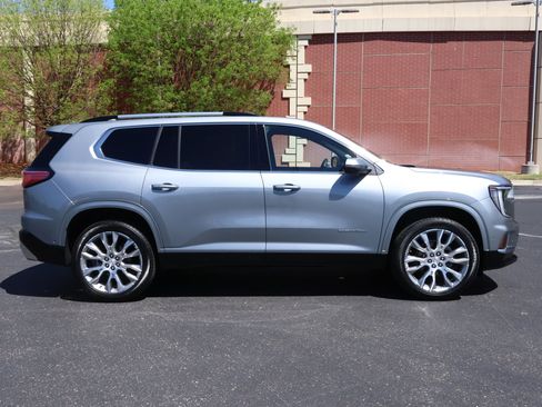 Used 2025 GMC Acadia Denali w/ Super Cruise Package AWD/4WD image 41