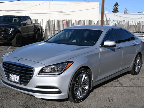 Used 2017 Genesis G80 3.8 RWD image 1