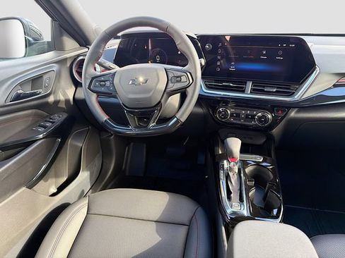 New 2026 Chevrolet Trax RS w/ Driver Confidence Package image 21