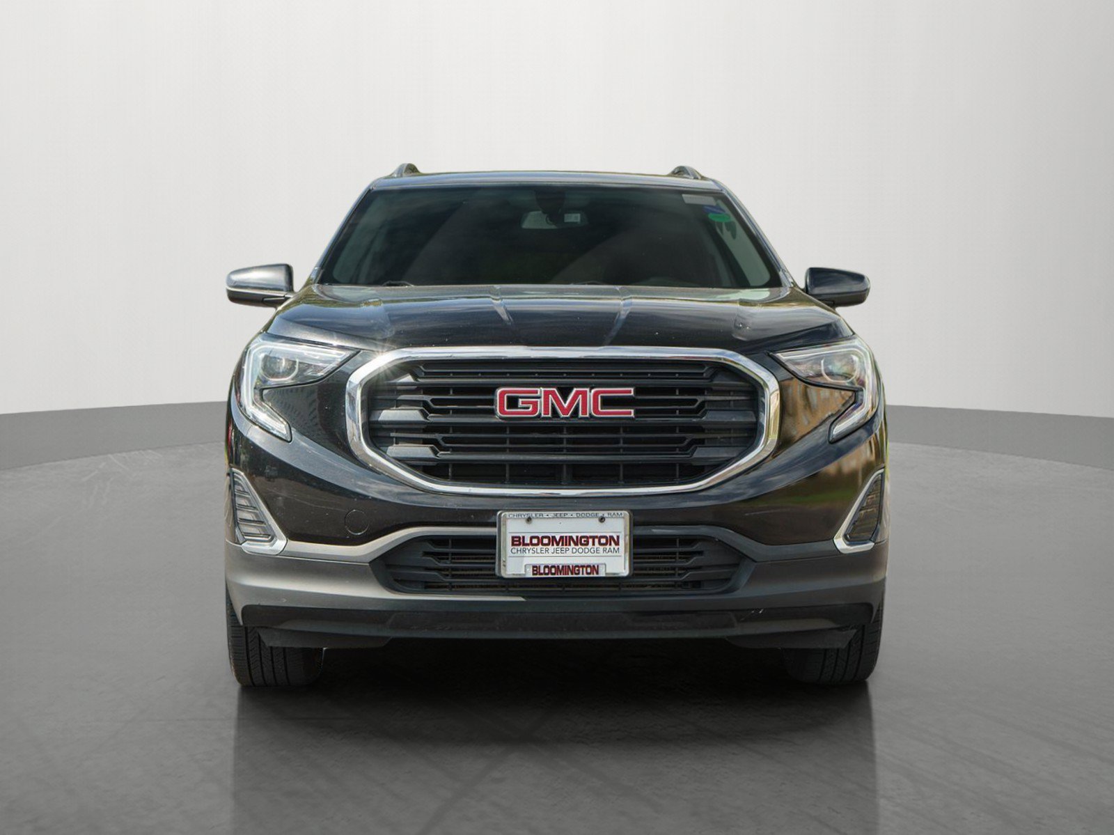 Used 2019 GMC Terrain SLE w/ Driver Convenience Package AWD/4WD image 2