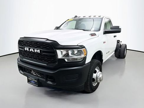 Used 2022 RAM 3500 Tradesman image 3