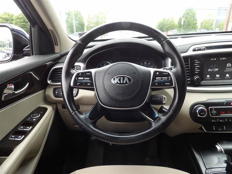 Used 2019 Kia Sorento AWD w/ LX Convenience Package image 21