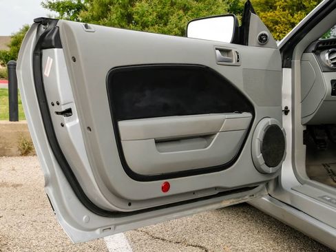 Used 2007 Ford Mustang GT Premium RWD image 29