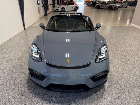 Used 2023 Porsche 718 Boxster Spyder RWD image 15