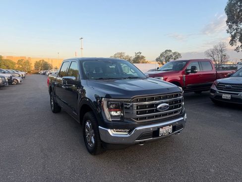 Used 2021 Ford F150 Lariat w/ Equipment Group 502A High AWD/4WD image 2