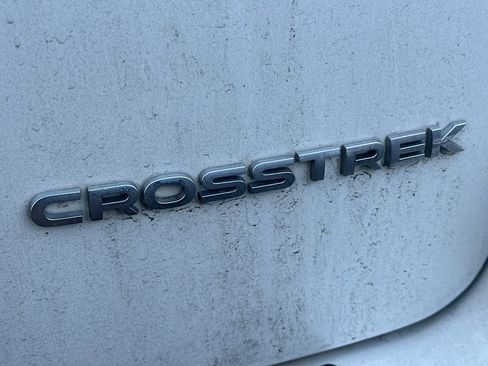 Used 2016 Subaru Crosstrek 2.0i Premium image 6