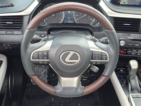Certified 2022 Lexus RX 350 FWD w/ Premium Package image 22