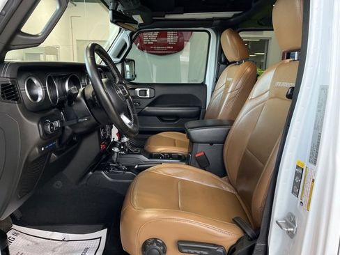 Used 2022 Jeep Wrangler Unlimited Rubicon 4xe w/ Cold Weather Group image 13