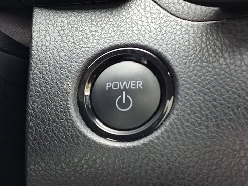 Used 2025 Toyota Camry XLE w/ Premium Plus Package AWD/4WD image 26