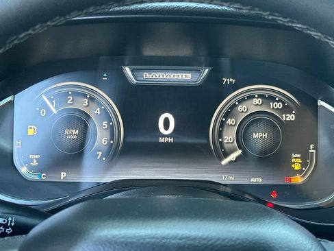 New 2026 RAM 1500 Laramie AWD/4WD image 23