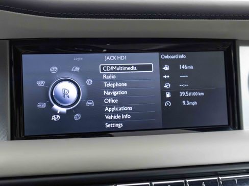 Used 2013 Rolls-Royce Phantom Drophead Coupe image 30