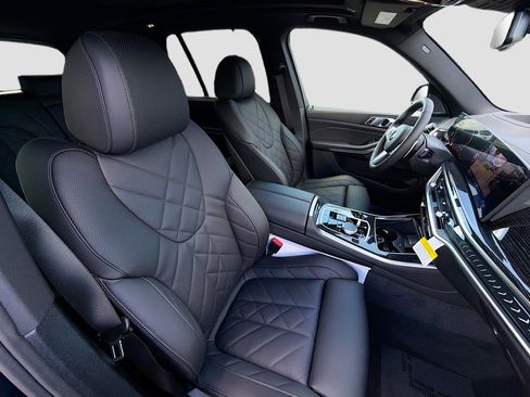New 2026 BMW X5 sDrive40i w/ M Sport Package image 15