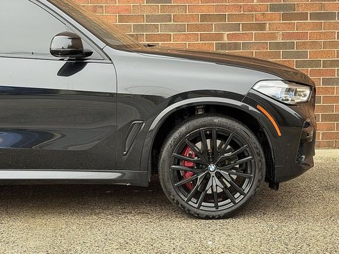 Used 2022 BMW X5 M50i w/ Executive Package image 11