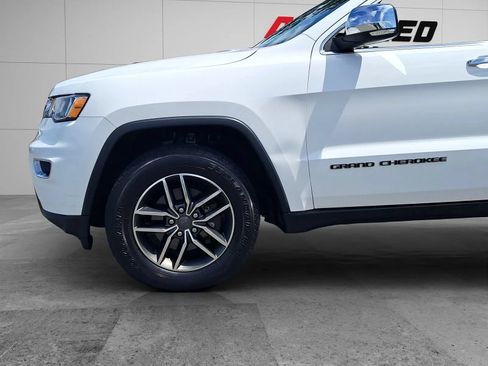 Used 2019 Jeep Grand Cherokee Limited AWD/4WD image 22