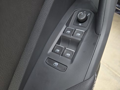 New 2025 Volkswagen Jetta Sport image 18