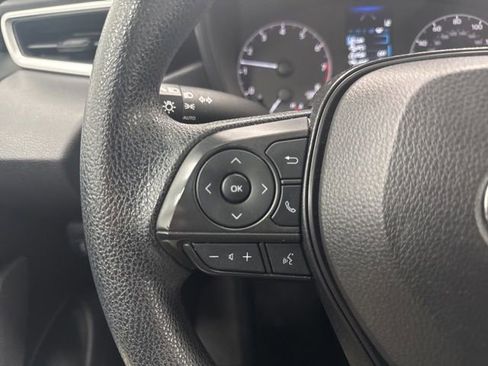 Used 2024 Toyota Corolla LE FWD image 11
