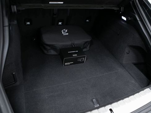 Certified 2024 Porsche Taycan GTS image 32