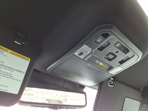 Certified 2024 Toyota Tacoma TRD Off-Road w/ TRD Off Road Premium Package image 27