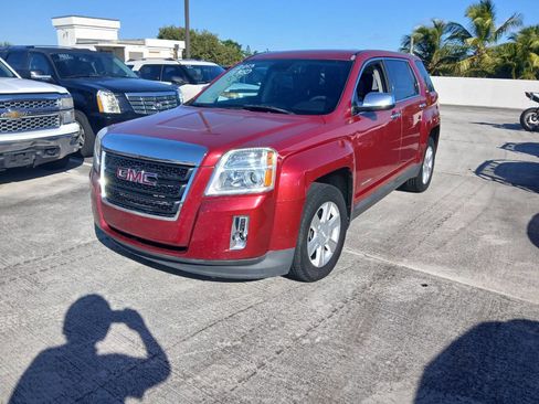 Used 2013 GMC Terrain SLE w/ LPO, Chrome Package image 1