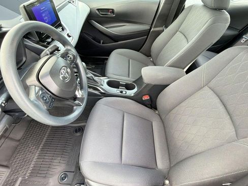 Certified 2023 Toyota Corolla LE FWD image 5