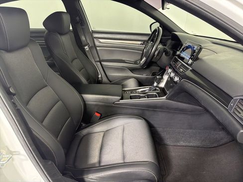 Used 2021 Honda Accord Sport image 34