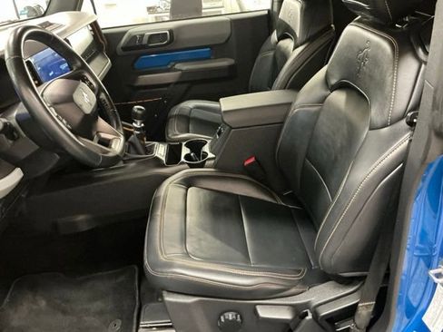 Used 2023 Ford Bronco Badlands image 14