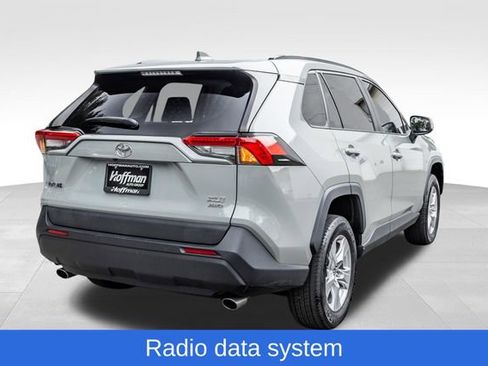 Used 2019 Toyota RAV4 XLE AWD/4WD image 4