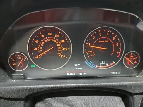 Used 2018 BMW 340i xDrive Sedan image 18