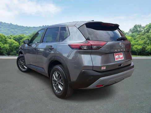 Used 2023 Nissan Rogue S FWD image 23