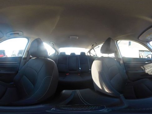 Used 2025 Nissan Altima 2.5 SV image 43