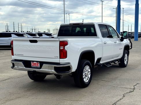 Used 2022 Chevrolet Silverado 2500 LTZ w/ LTZ Plus Package image 7