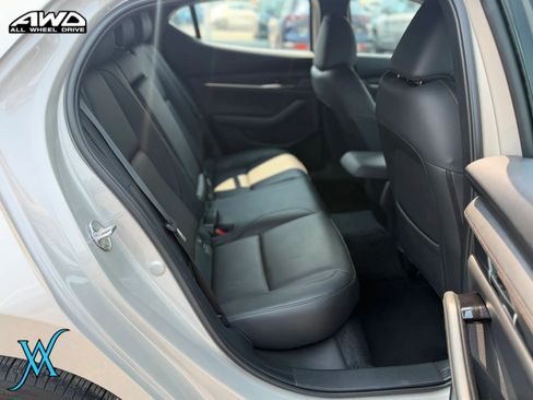 Used 2023 MAZDA MAZDA3 s AWD/4WD image 19