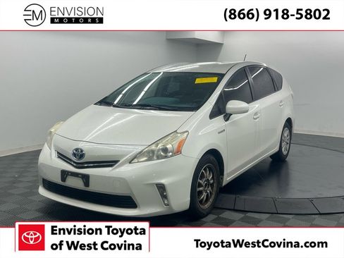Used 2013 Toyota Prius V Three image 1